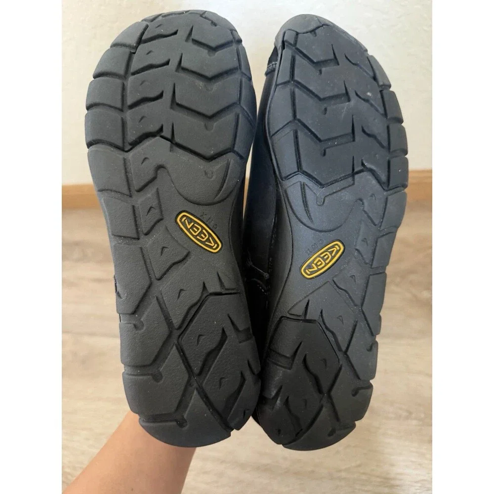 Keen Women’s Leather All Black Lace Up Shoes Size 10 Comfort  Arch Support